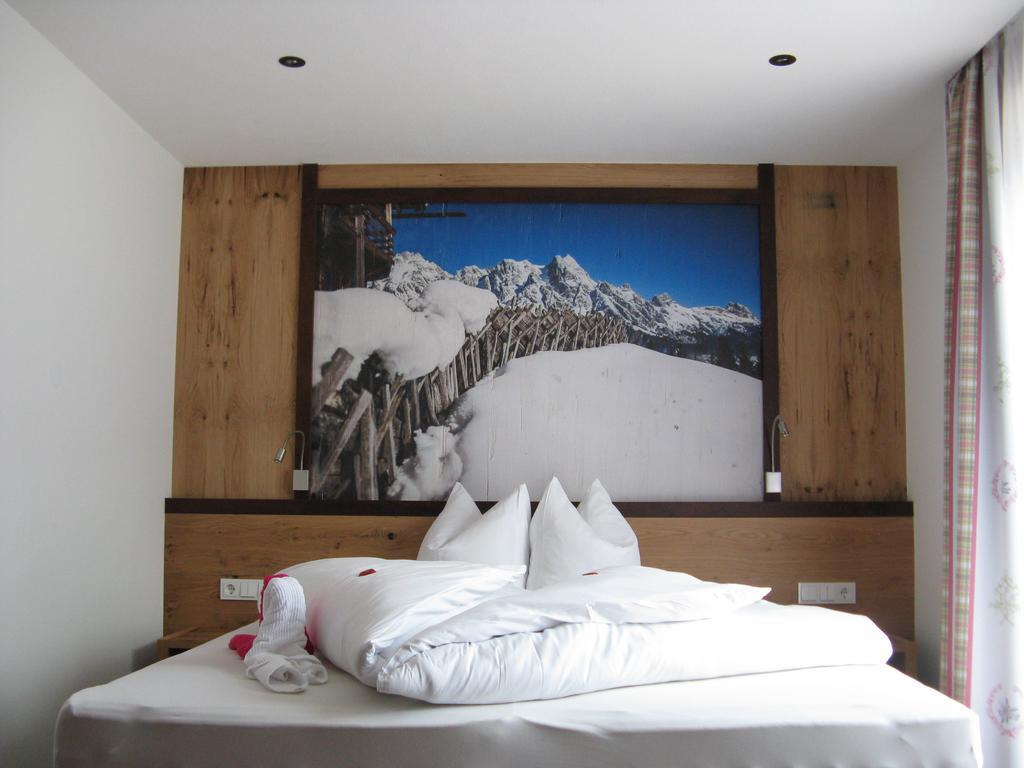 Ferienpension Bierbaumer Leogang Phòng bức ảnh