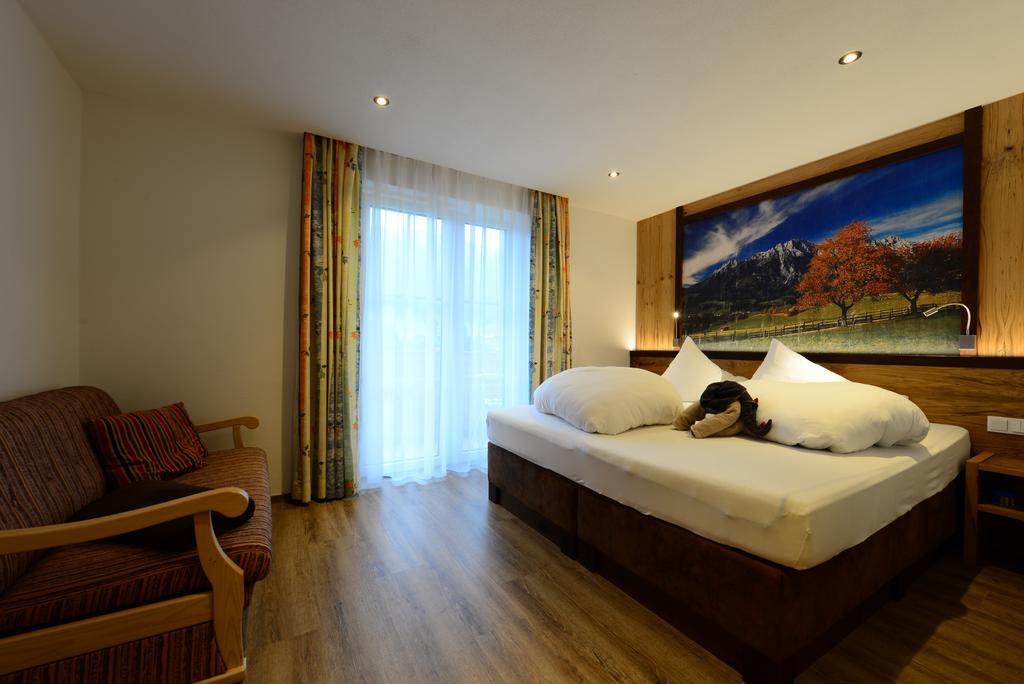 Ferienpension Bierbaumer Leogang Phòng bức ảnh