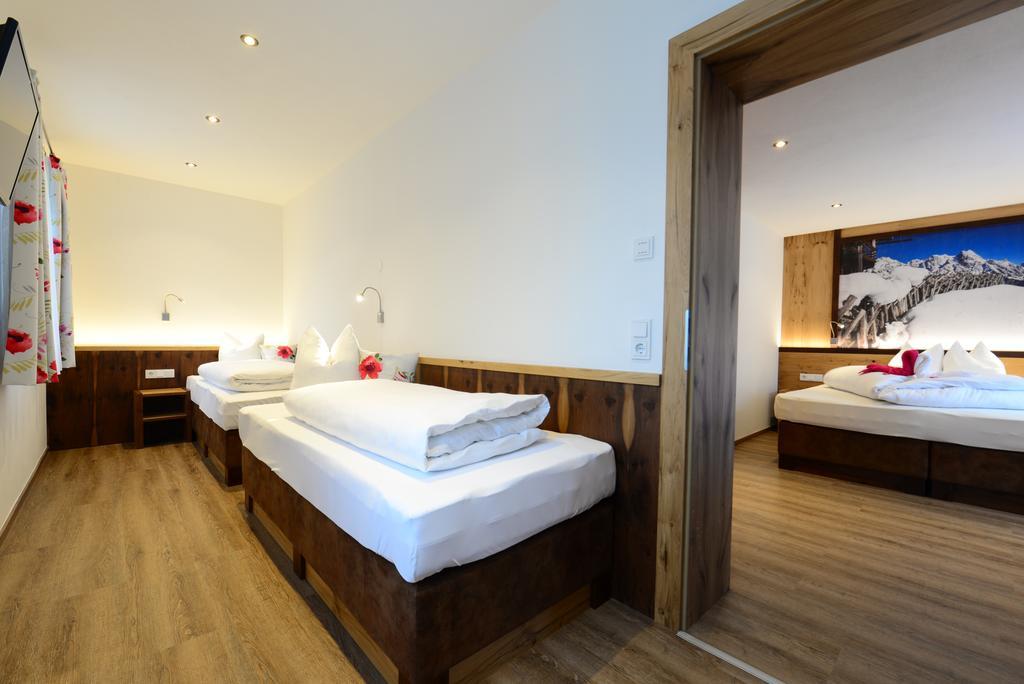 Ferienpension Bierbaumer Leogang Phòng bức ảnh